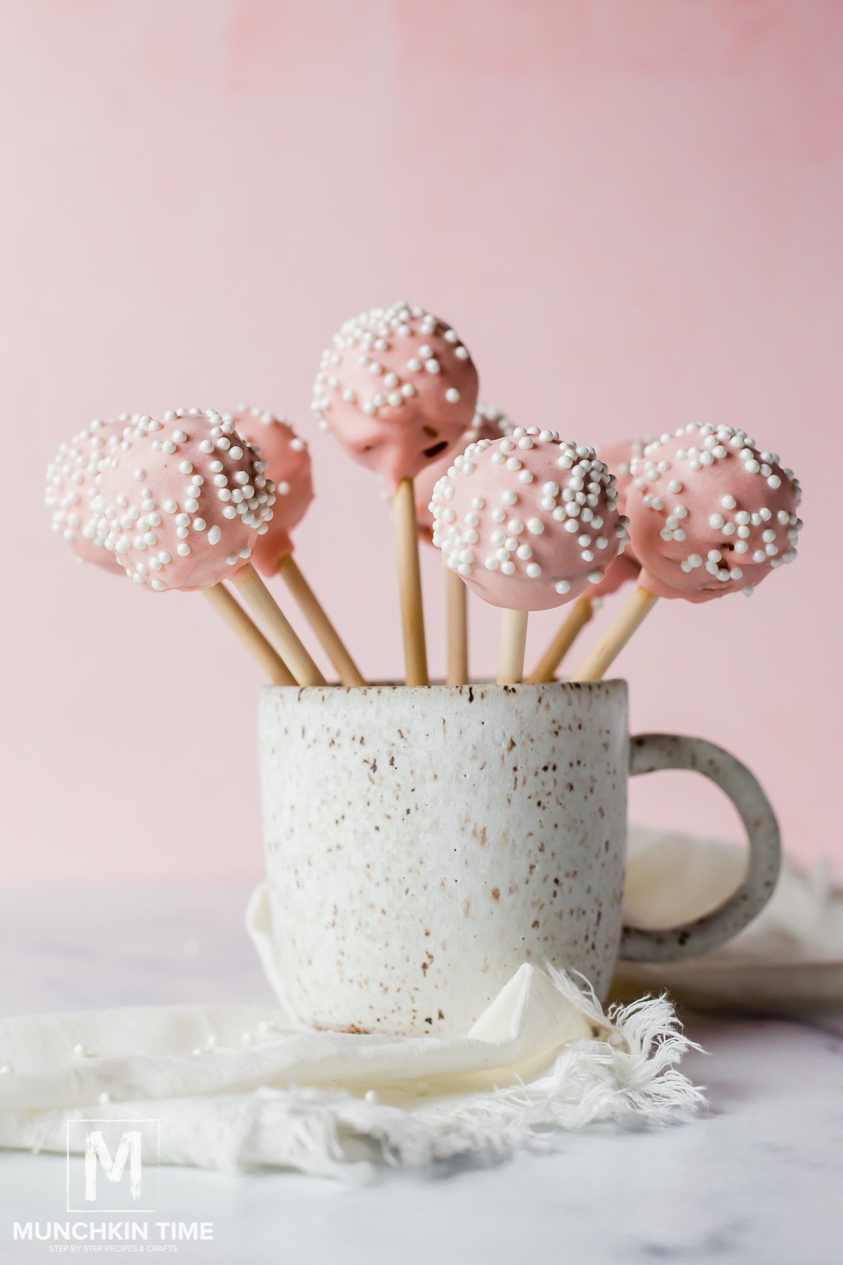 How to Make Cake Pops: A Step-By-Step Tutorial | Recipe | Cake pop recipe  easy, Diy cake pops, Cake pops how to make