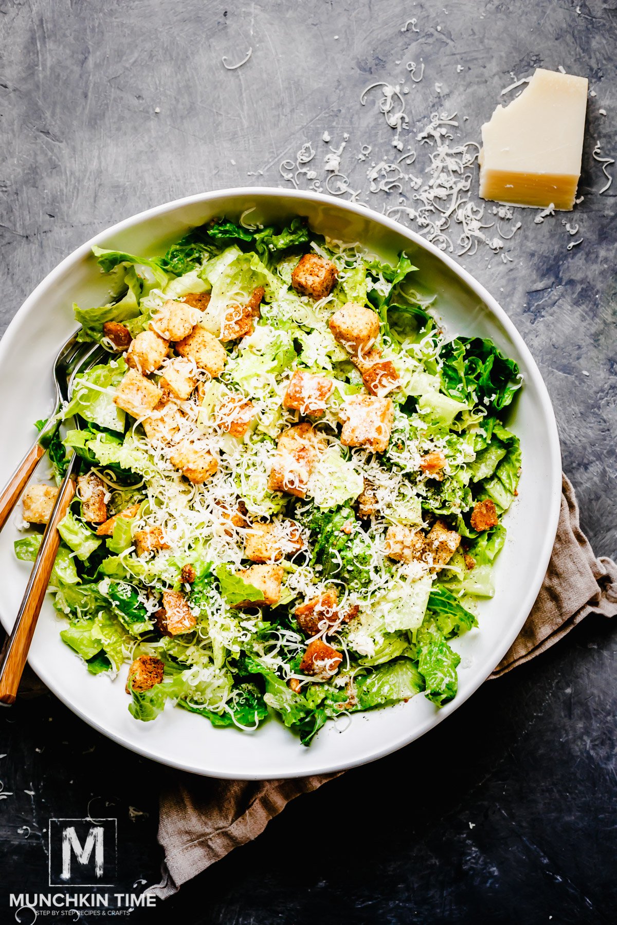Best Caesar Salad Recipe with Salad Dressing from Scratch