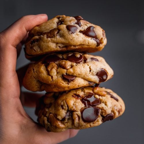 https://www.munchkintime.com/wp-content/uploads/2021/12/Munchkin-Time-giant-cookies-27-500x500.jpg