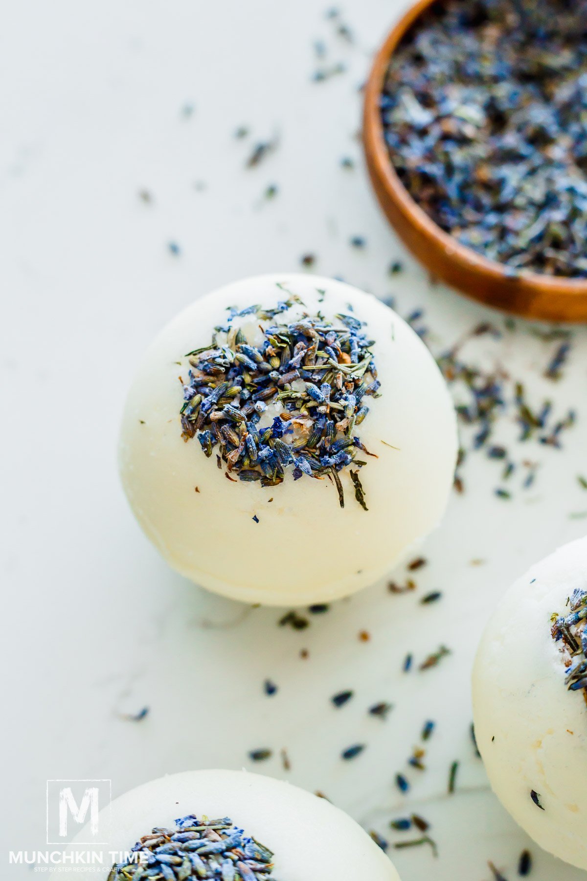 Easy Lavender Bath Bomb Recipe - Everything Pretty